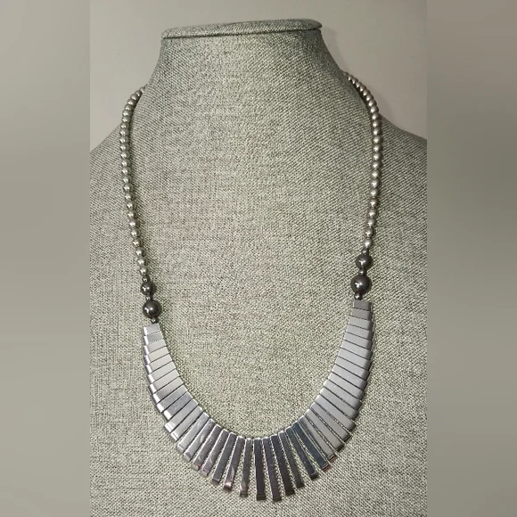 Modernist Hematite Necklace. Metal Beads, Magnetic Clasp - Picture 2 of 7